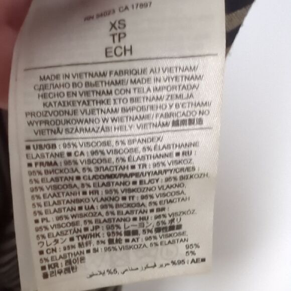 Banana Republic Elegant Black and Green Striped Dress - Picture 6 of 6